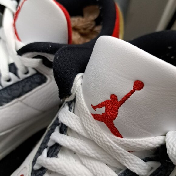 Size 8 Nike Air Jordan 3 Retro Men Denim SE Fire Red 2020 - Picture 10 of 12